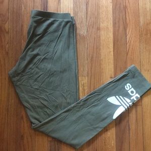 Adidas leggings